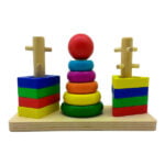Jucarie din lemn - Sortator forme geometrice cu 3 coloane, 3 ani