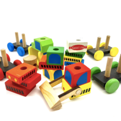 Set 4 masinute din lemn si cuburi - Vehicule de constructie