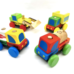 Set 4 masinute din lemn si cuburi - Vehicule de constructie