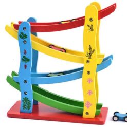 Circuit de curse cu 4 piste si 4 masinute din lemn