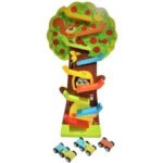 Circuit cu 9 Piste si 3 masinute - Copacelul vesel, 3 ani