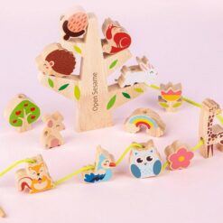 Joc educativ snuruit si echilibru - Copacul cu animalute