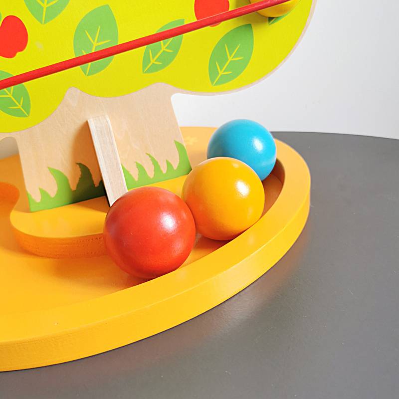 Jucarie educativa de tip Montessori - Copacelul cu bile