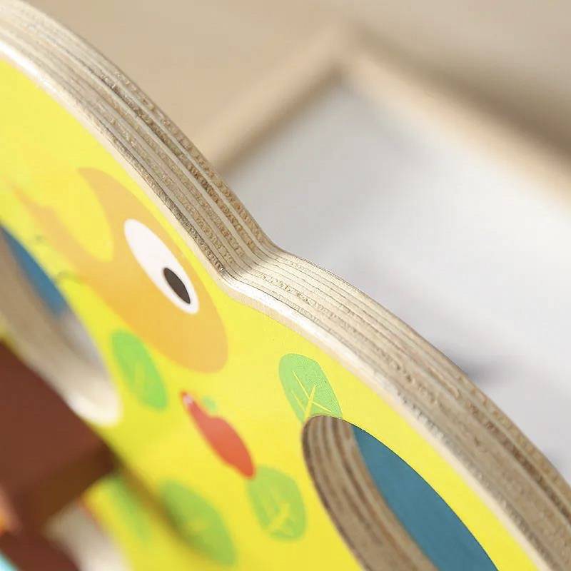 Jucarie educativa de tip Montessori - Copacelul cu bile