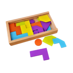 Puzzle educativ 3D tip Tetris cu 21 de piese din lemn