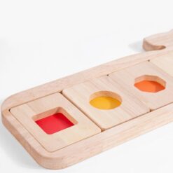 Joc educativ Montessori de asociere culori si forme