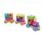 Trenulet din lemn cu  forme geometrice