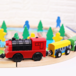 Circuit cu trenulet magnetic, 3 ani+