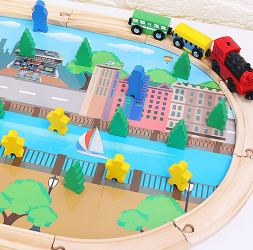 Circuit cu trenulet magnetic, 3 ani+