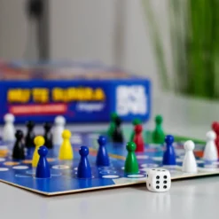 Nu te supara frate! Joc de societate clasic, 4 ani+