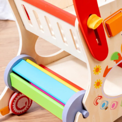 Antepremergator din lemn cu activitati Montessori