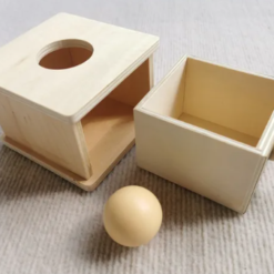 Cutia permanentei Montessori