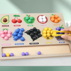 Joc de indemanare, asociere culori cu bile colorate, 3 ani