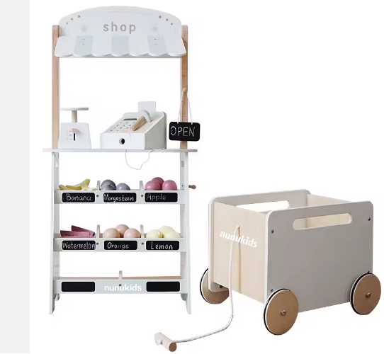 Magazin din lemn cu accesorii, 3 ani 001