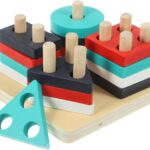 Joc sortator de forme geometrice pe 4 coloane