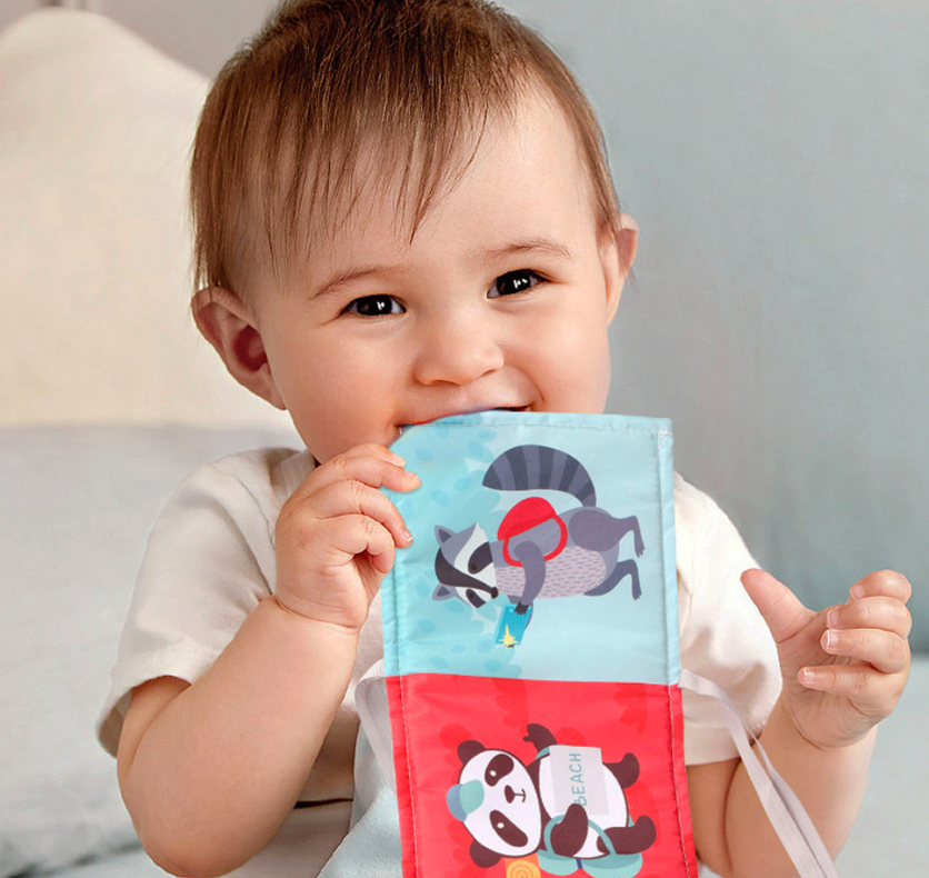 Carte senzoriala bebe si protectie de patut, Animale, 0 luni+