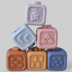 Set cuburi moi pentru bebelusi si turn de sortare, 6 luni+