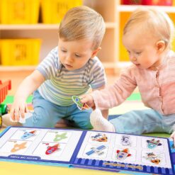 Carte cu stickere reutilizabile, Cosmos, 2 ani+