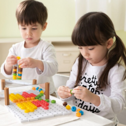 Joc creativ 3D, Mozaic Pixel, 200 PIESE, 3 ANI+