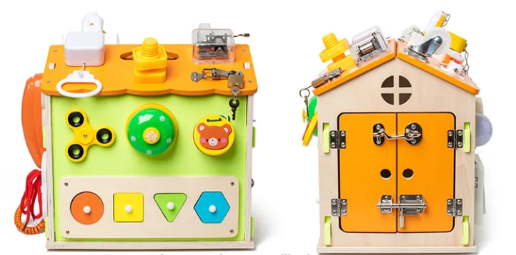 Casuta senzoriala cu 22 activitati Montessori, Busy Board, 3 ani 01