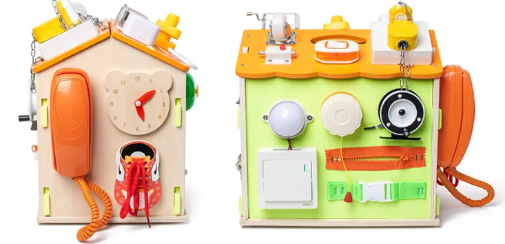 Casuta senzoriala cu 22 activitati Montessori, Busy Board, 3 ani 01