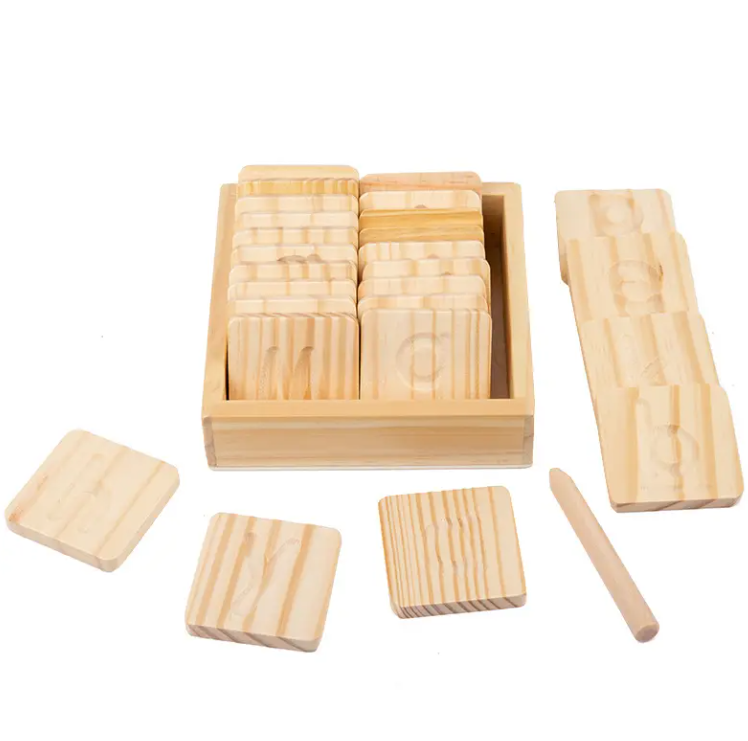 Joc de tip Montessori, Alfabet, Scriere si recunoastere litere