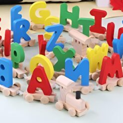 Trenulet din lemn,Alfabet, 26 piese, 3 ani