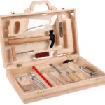 Trusa de scule/tamplarie din lemn, 16 piese, 3 ani