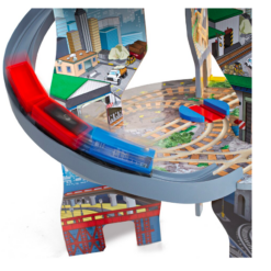 Circuit feroviar din lemn, pe 3 nivele, 74 cm, 3 ANI