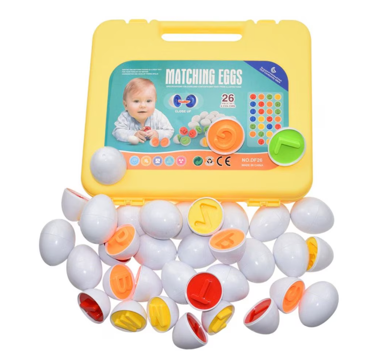 Joc de potrivire litere, forme si culori, Gainusa cu oua, 3 ani