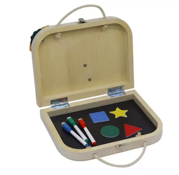 Busy Board pliabil, portabil, placa 8 cu activitati, 3 ani +