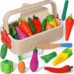 Jucarie tip ladita cu 9 legume de feliat, din lemn, 2 ani