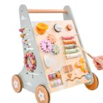 Antepremergator din lemn cu activitati de tip Montessori, 18 luni