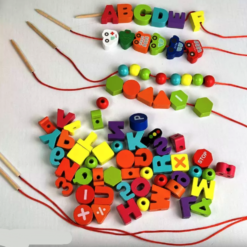 Joc de tip Montessori, set 81 margele de siretuit, 3 ani 01