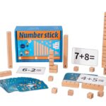 Joc educativ din lemn cu cifre si operatiuni aritmetice simple, 3 ani+