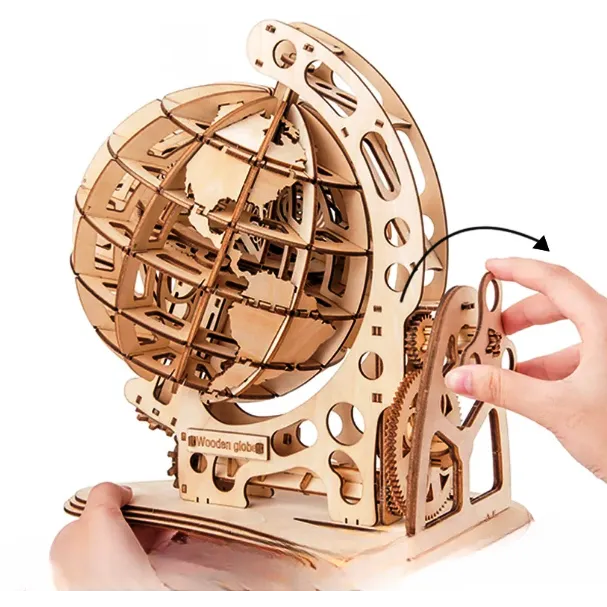Macheta din lemn Glob pamantesc, 172 piese