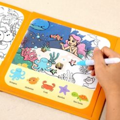 Carte de activitati, colorat cu apa si stikere reutilizabile, Animale, 3 ani