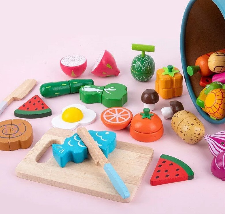 Galetusa cu fructe si legume de feliat din lemn, cu scai, 31 accesorii 02