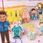 Joc de snuruit, Exersarea abilitatilor motorii fine, Membrii familiei, 3 ani