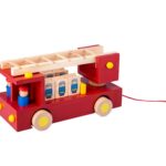 Masinuta de pompieri din lemn cu puzzle 3 D, 12 luni+