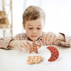 Set 3 jucării educative din lemn pentru șnuruit, 3 ani 01