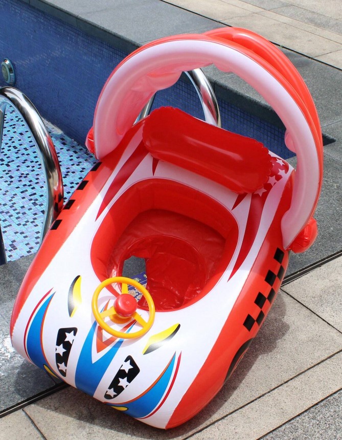 Colac gonflabil cu parasolar si volan, Masinuta