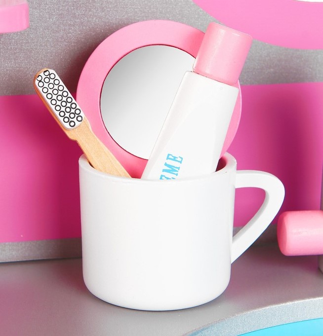 Jucarie educativa din lemn, Set de ingrijire si curatenie, 3ani 010