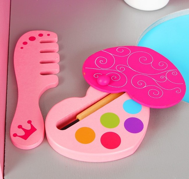 Jucarie educativa din lemn, Set de ingrijire si curatenie, 3ani 010