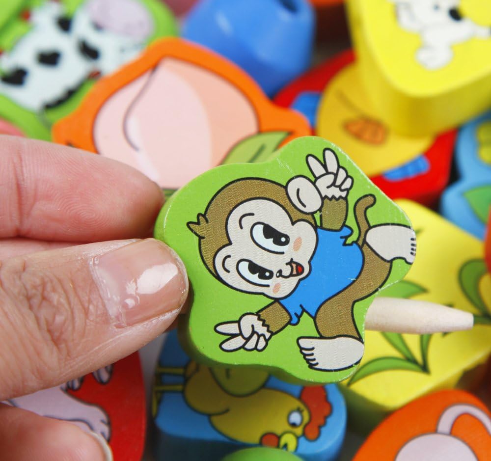 Joc de tip Montessori, set 56 margele din lemn, 3 ani, Animale 01