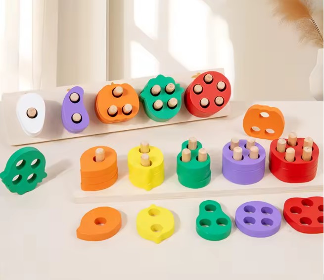 Jucărie educativă, sortator de forme geometrice, 3 ani 01