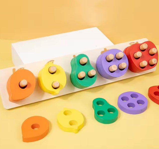 Jucărie educativă, sortator de forme geometrice, 3 ani 01