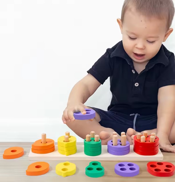 Jucărie educativă, sortator de forme geometrice, 3 ani 01