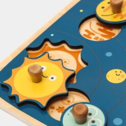 Puzzle incastru din lemn cu butoni si imagine de asociere –Planete 01