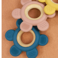 Jucarie de dentitie din silicon si lemn, Roz, 6 luni+ 01